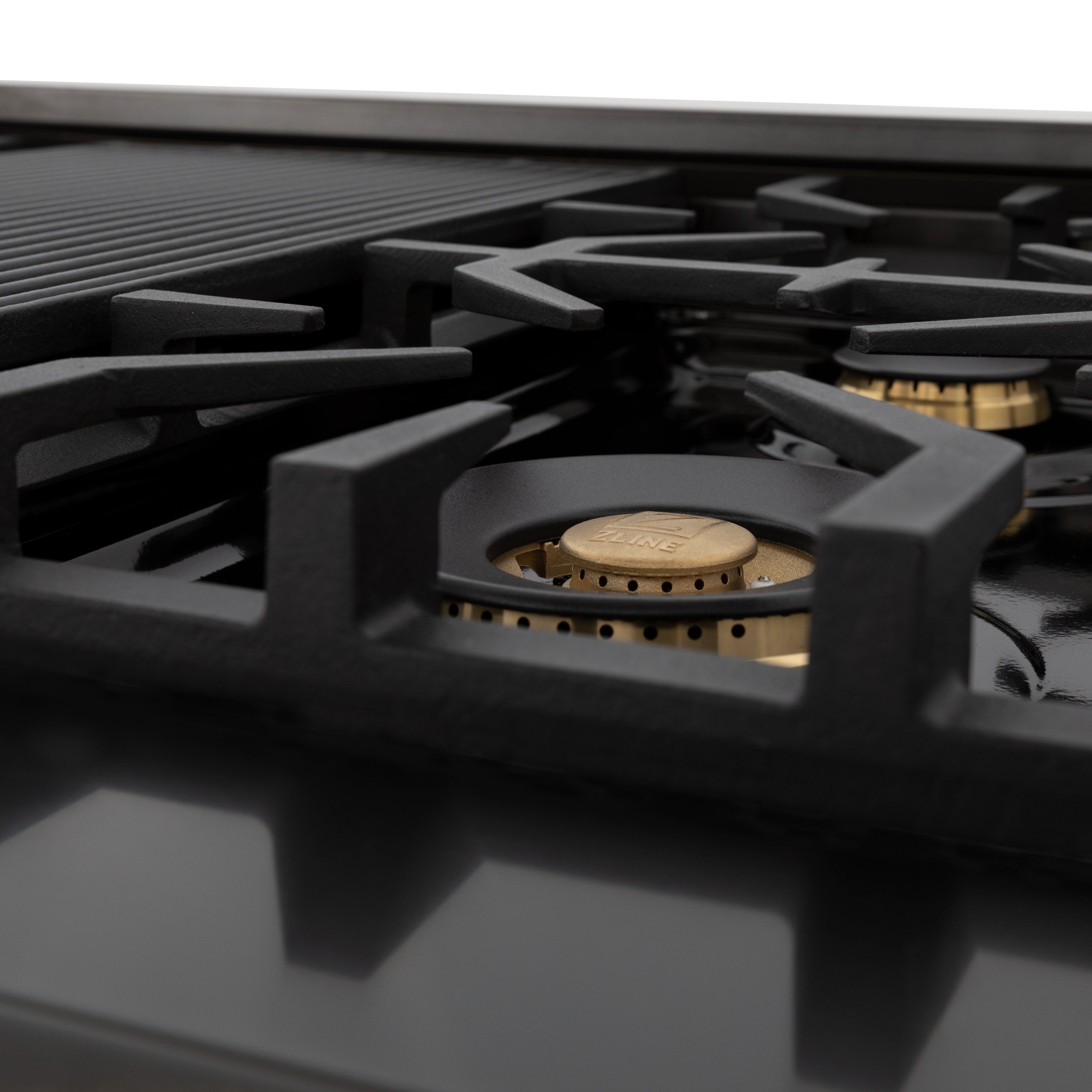 ZLINE Autograph Edition 48" Porcelain Rangetop with 7 Gas Burners in Black Stainless Steel and Champagne Bronze Accents (RTBZ-48-CB)