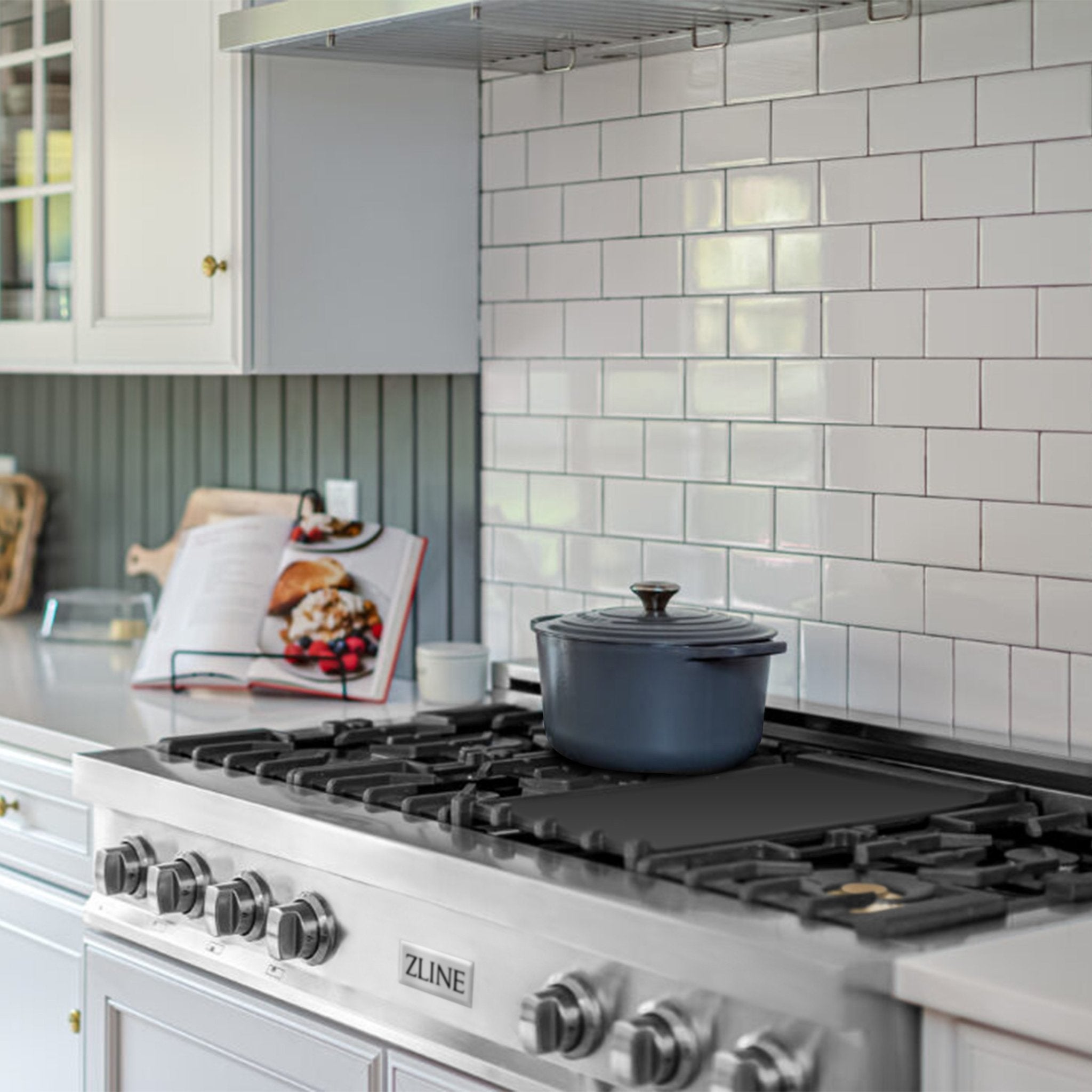 ZLINE 48" Porcelain Gas Stovetop with 7 Gas Burners and Griddle (RT48) Available with Brass Burners - Rustic Kitchen & Bath - Rangetops - ZLINE Kitchen and Bath